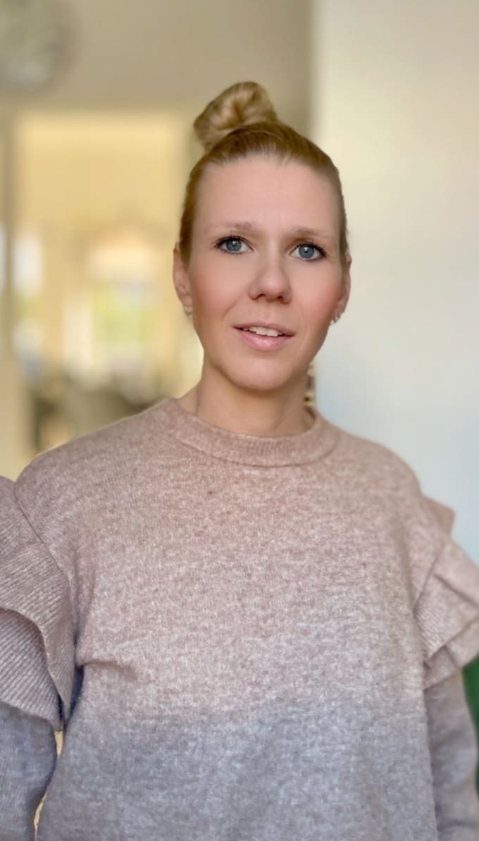 make personalized ugc videos and product photos