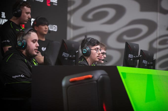 provide rocket league coaching as a top 4 rlcs pro