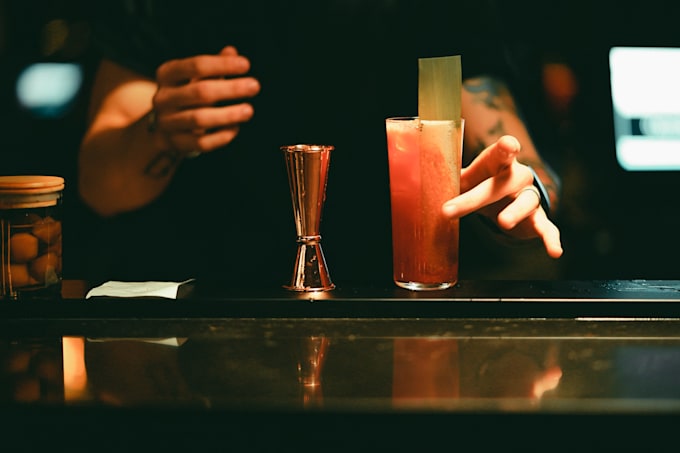 do craft cocktails menus and mixology guidance for high end bars