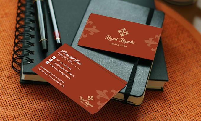 design a modern and professional business card
