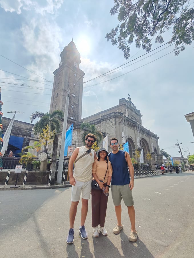 be your expert tour guide in manila or philippines