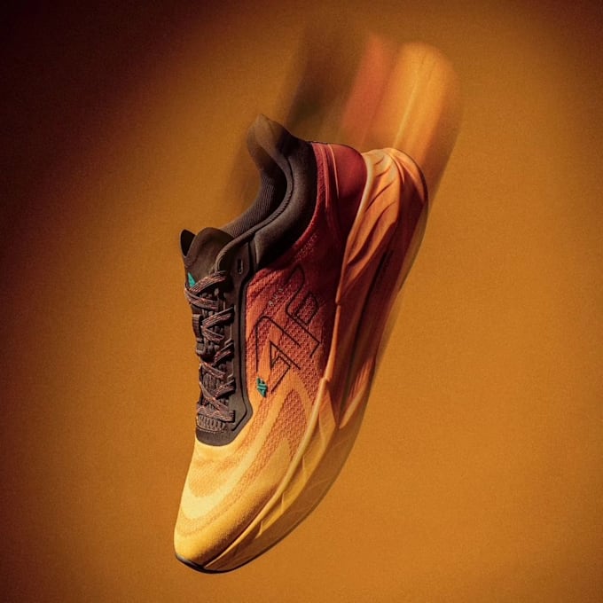 do 3d cgi shoe animation, 3d cgi animation, 3d cgi ads, cgi video, cgi vfx