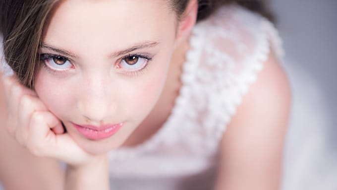 be your professional portrait photographer