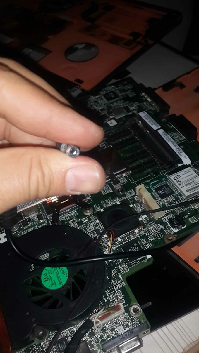 solve computer problems give expert technical support and troubleshoot os issues