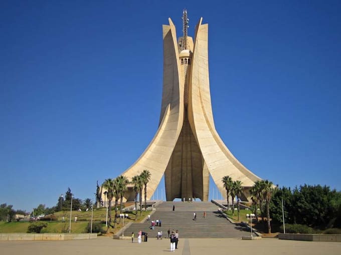 plan a researched travel itinerary for your vacation or trip