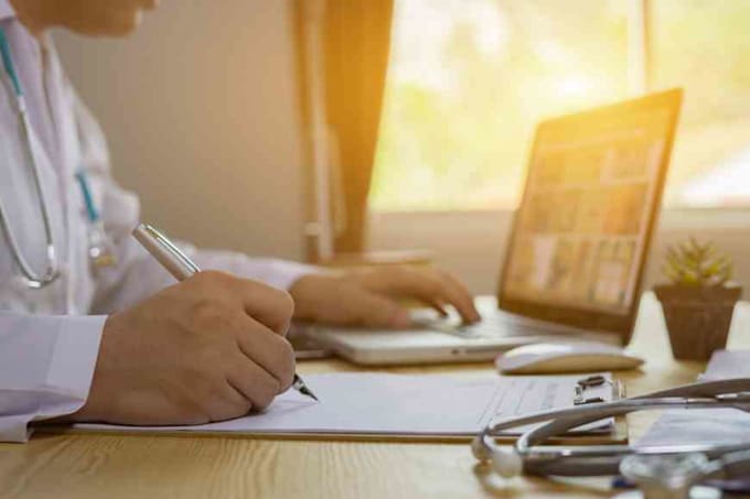 write professional medical research articles and summaries with reference