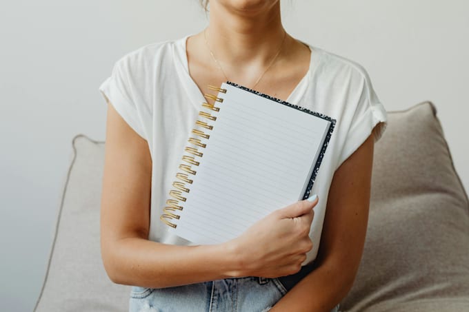 write professional human written articles and blog posts