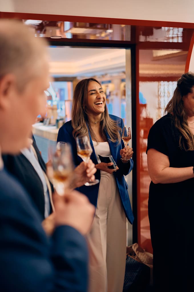 photograph your corporate, music, or sports event in london