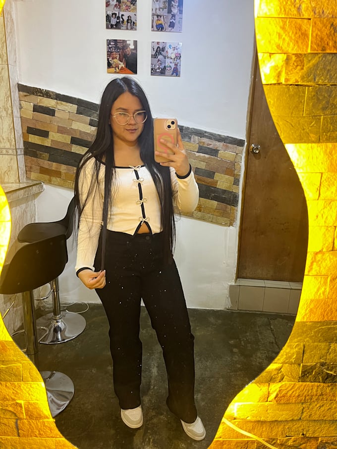 your model for photos and videos