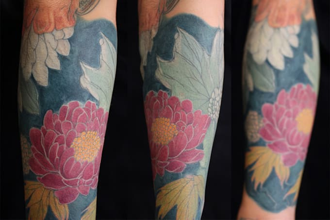 create sleeve tattoo design in geometric style