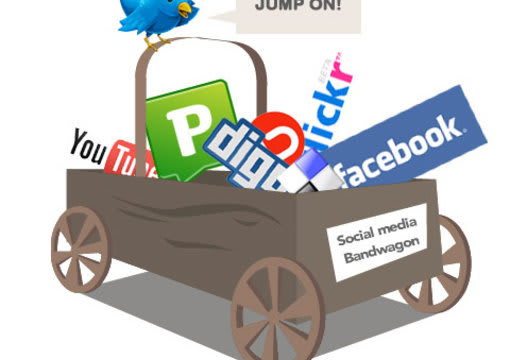 give you 10 solid tips to utilize Linkedin