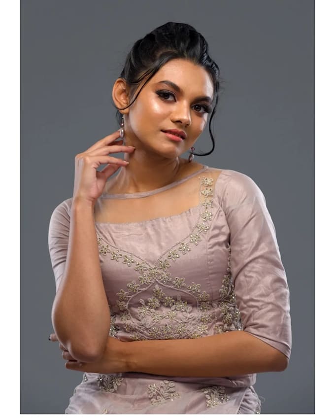 do modelling for photoshoots and ads