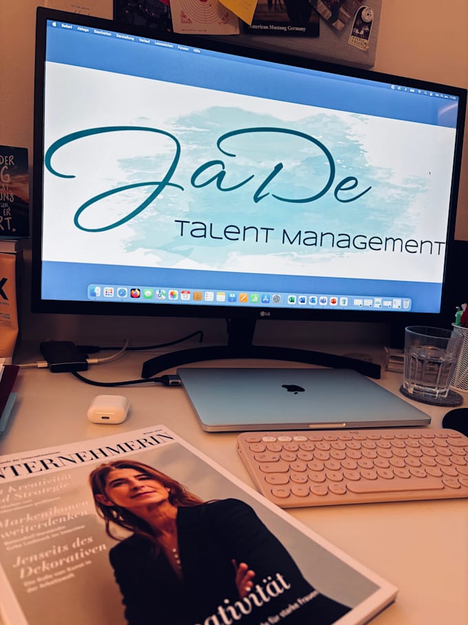 support your hiring process with professional recruiting and headhunting