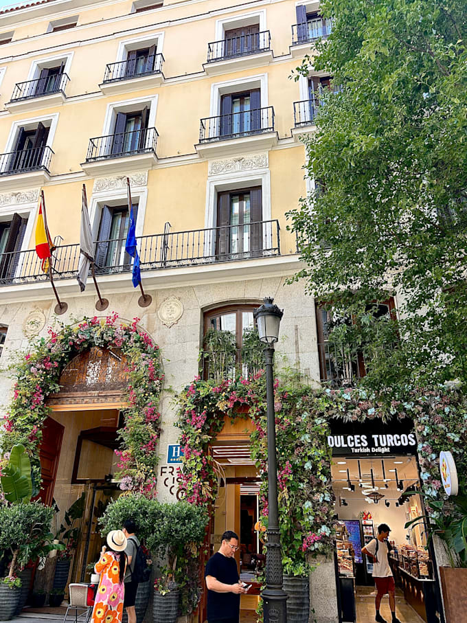 create travel and lifestyle ugc for beauty wellness brands