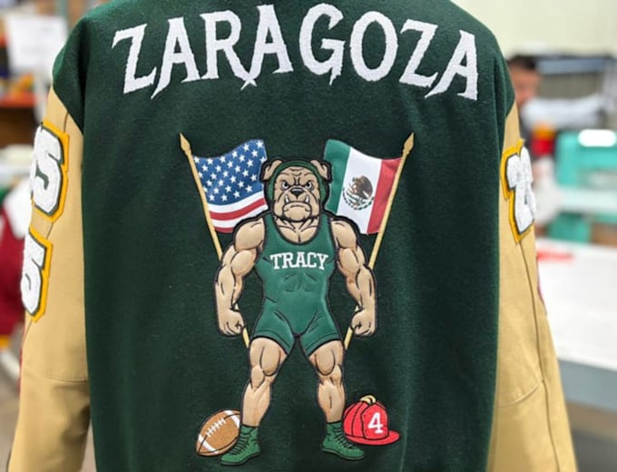 create professional digitized designs for embroidery