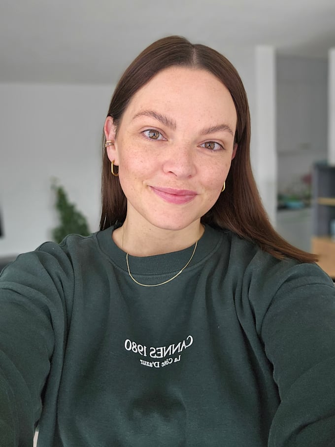 create authentic ugc videos in swiss german, deutsch