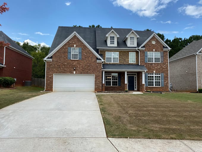 take real estate photos to highlight your property