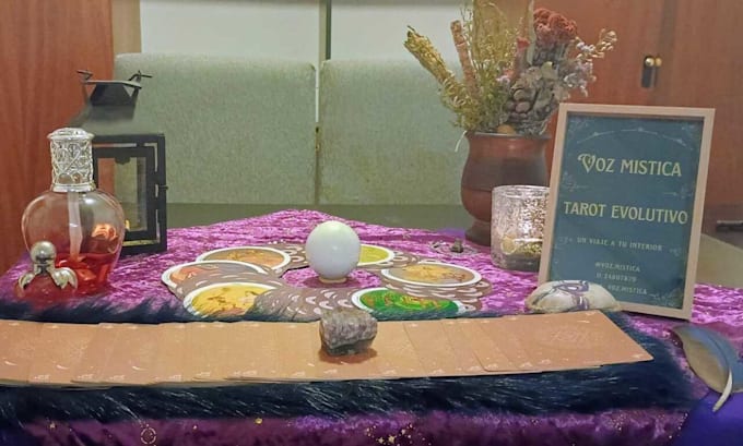 help you make a decision with a clear tarot audio reading