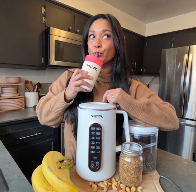 create an authentic ugc testimonial or product review video