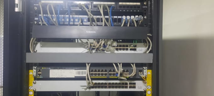 manage network router switching trouble shooting