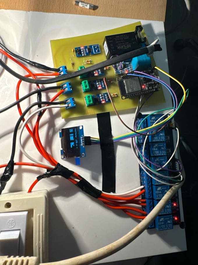 custom pcb circuit design schematic esp32 programming iot projects