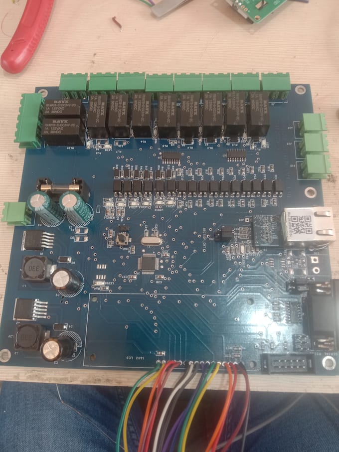 help diagnose and repair electronic pcb circuits