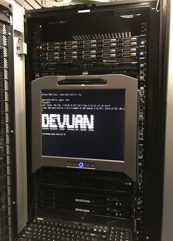 teach you local ai, homelab, linux, and selfhosting