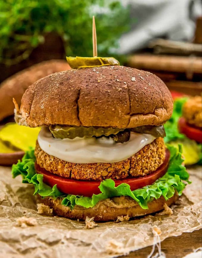 3d model, render, and animate highly photrealistic food