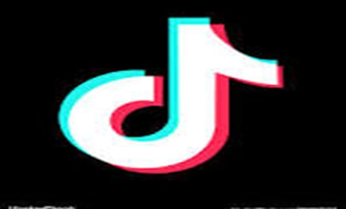 do tiktok dance attractive shuffle dance, group dance twerk