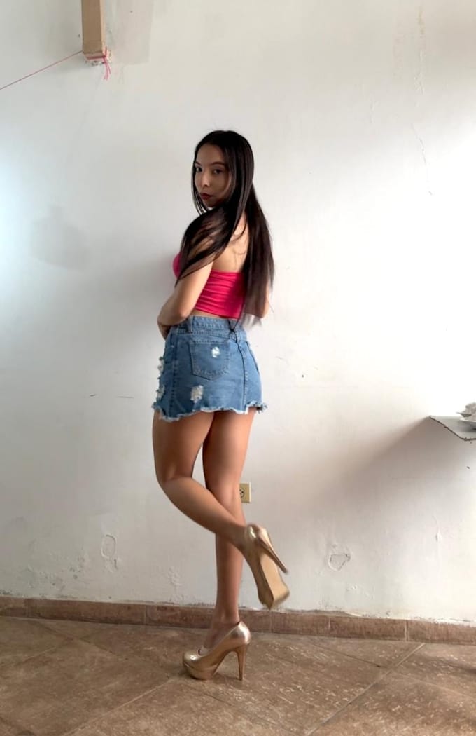 be your female latina model