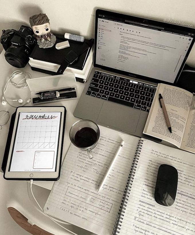 engaging stories and youtube script writing
