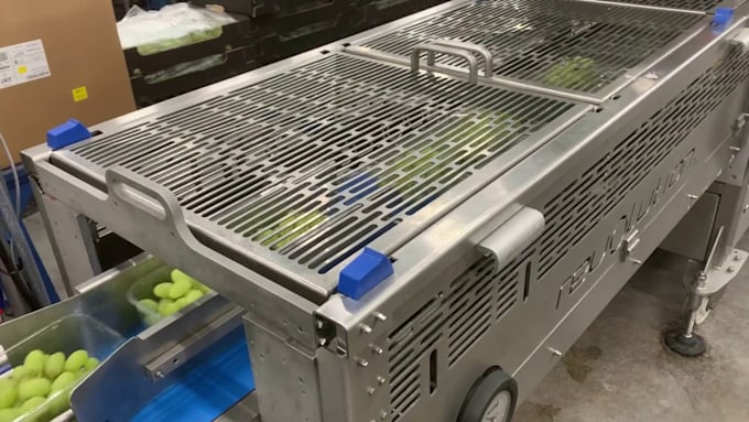 create 3d automation animation for your packaging and logistic conveyor
