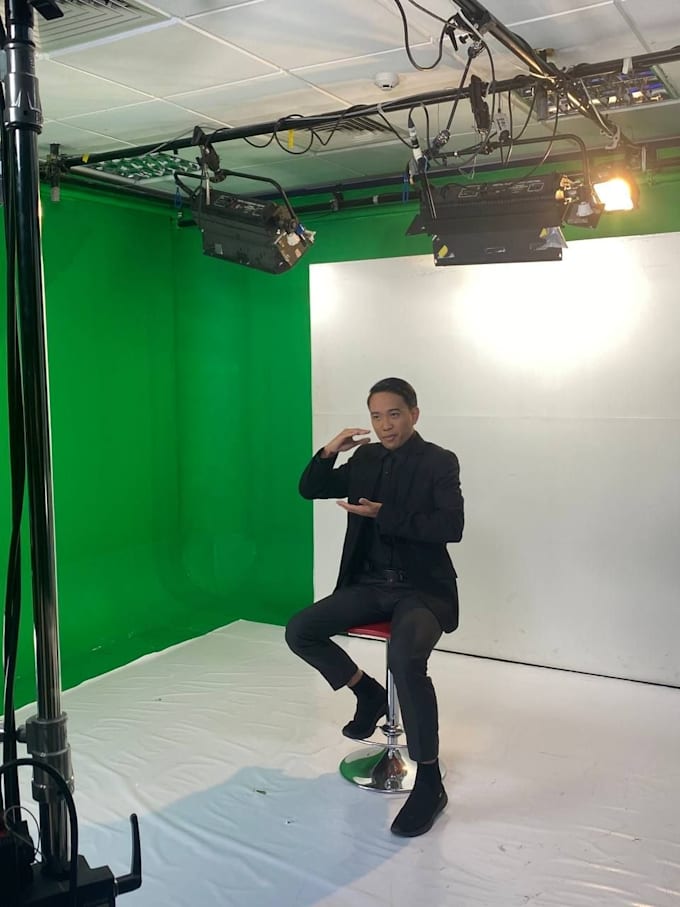 do sign language interpretation for you