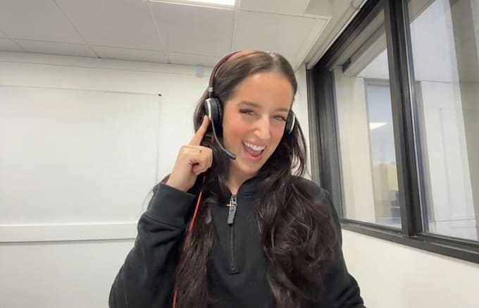 make sales calls to get appointments and qualify leads