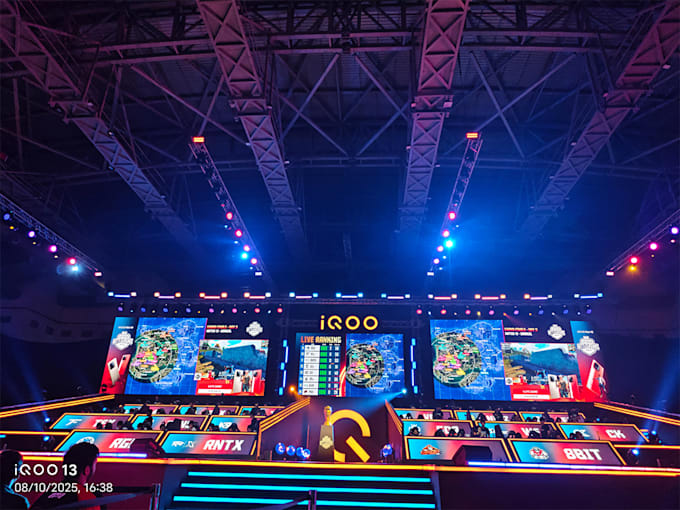 design professional event stage in 2d and 3d