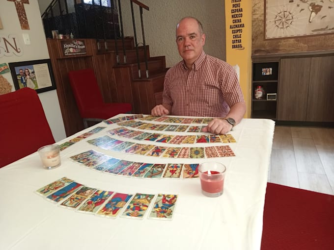 a tarot reader via zoom only spanish language