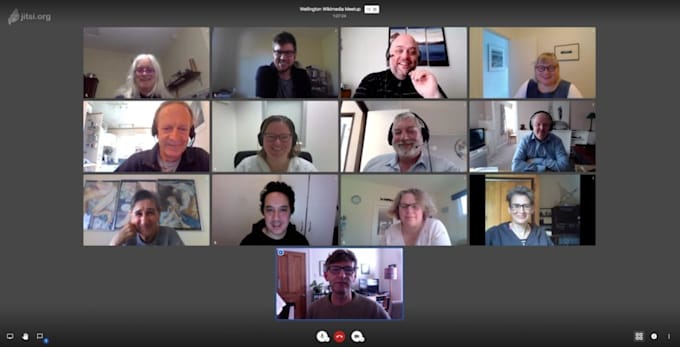 build scalable video streaming pipelines using gstreamer ffmpeg webrtc hls rtsp