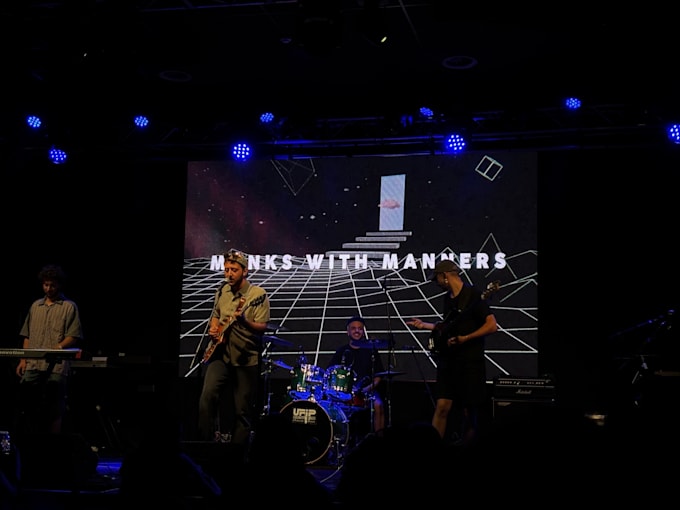 make 3d visual for your concerts or shows