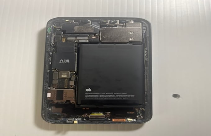 fix any broken iphone screen, charger port, replace battery