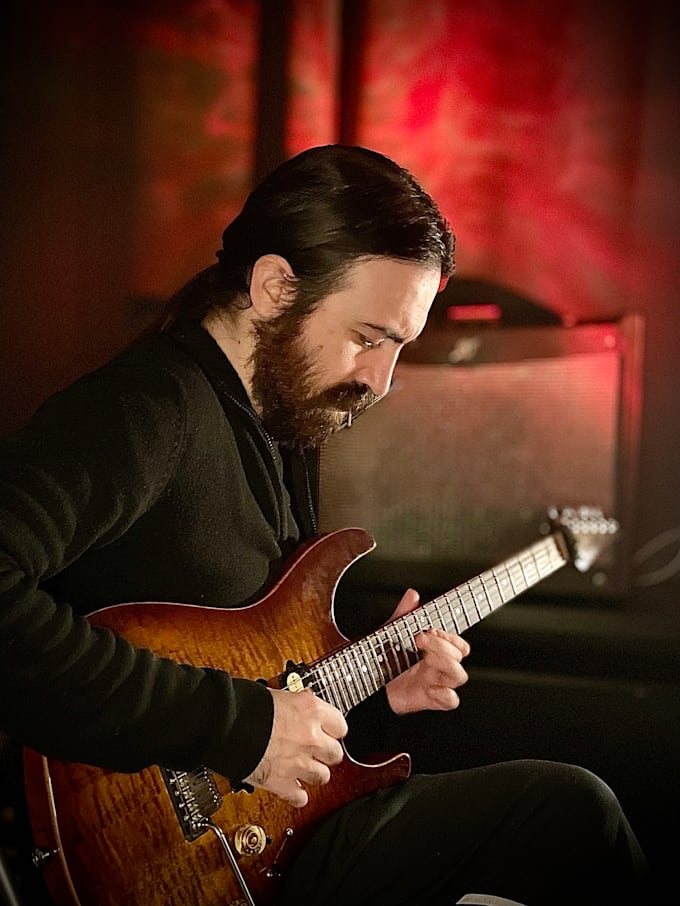 professionally transcribe music into accurate guitar tabs