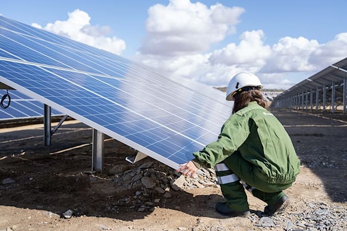 doin proyects in solar power generation