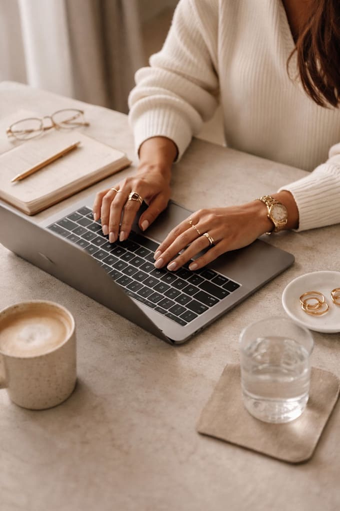 be virtual assistant and web research