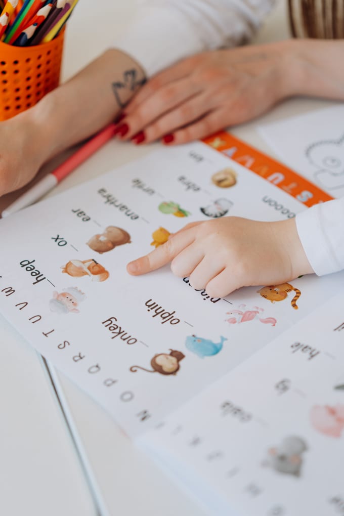 creative interactive digital learning material for especial