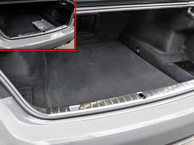 car photo retouching like dent, scratch, dust spot reflection removal
