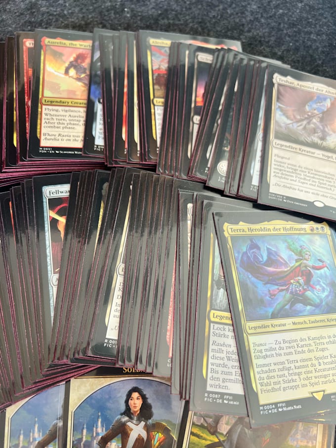 help you create your commander or standard deck