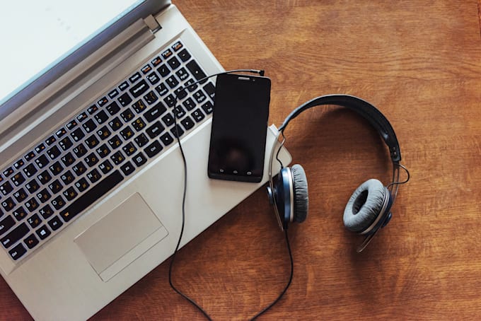 be your bilingual technical support and chat support specialist