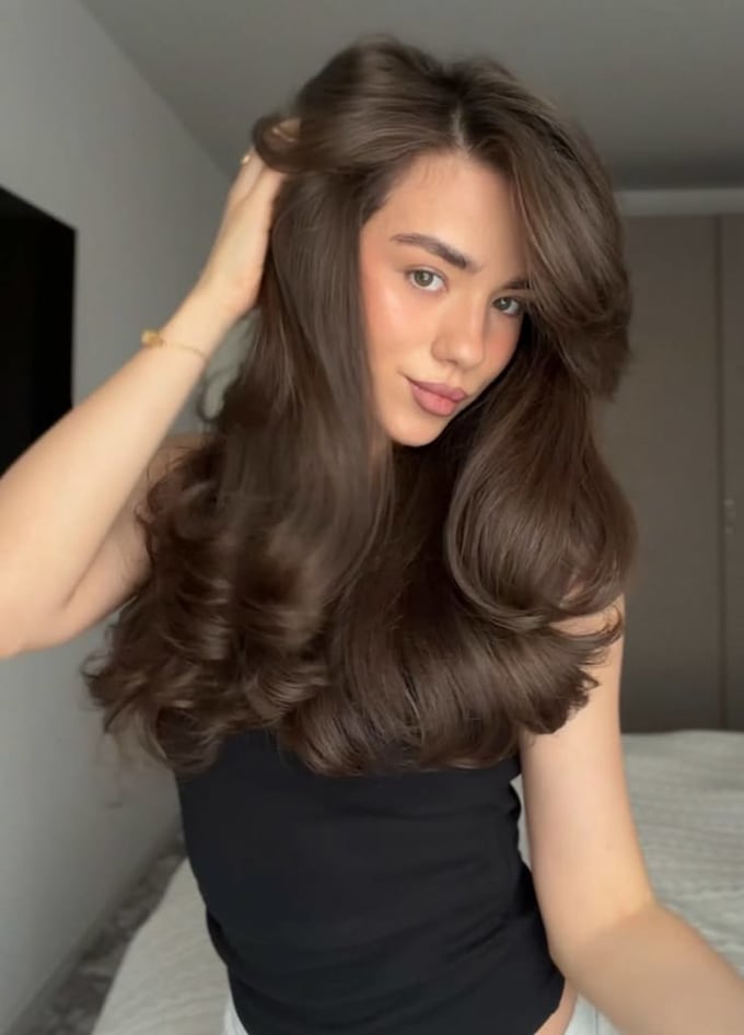 be your branded female photo modeling