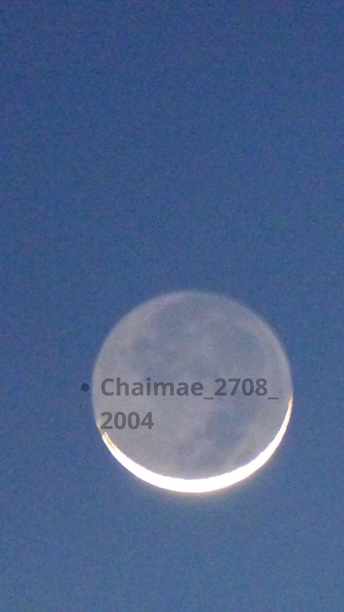 take high quality moon and night sky photos