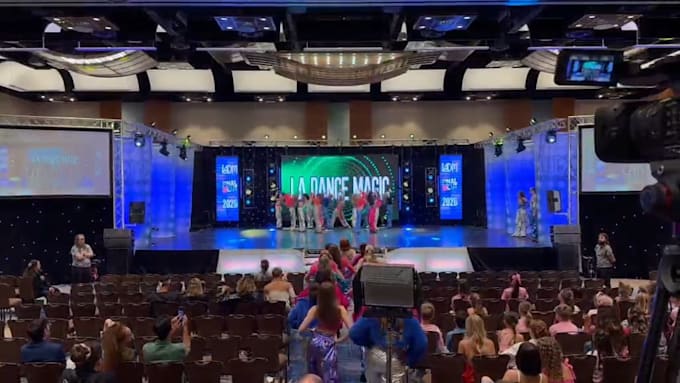 create vj loops, concert visuals, stage show led wall content