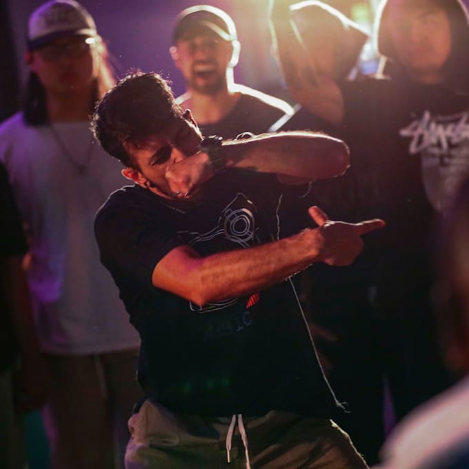 do a krump art work on your music